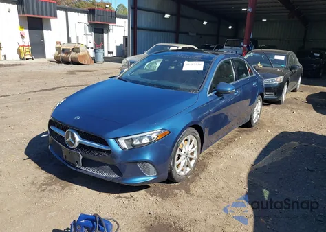 2021 Mercedes-Benz A 220 4Matic из США, поврежденный, VIN W1K3G4FB5MJ283395